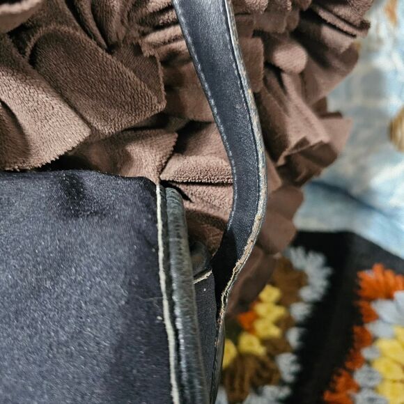 Coach Neoprene Crossbosy Sport Purse - Picture 3 of 9